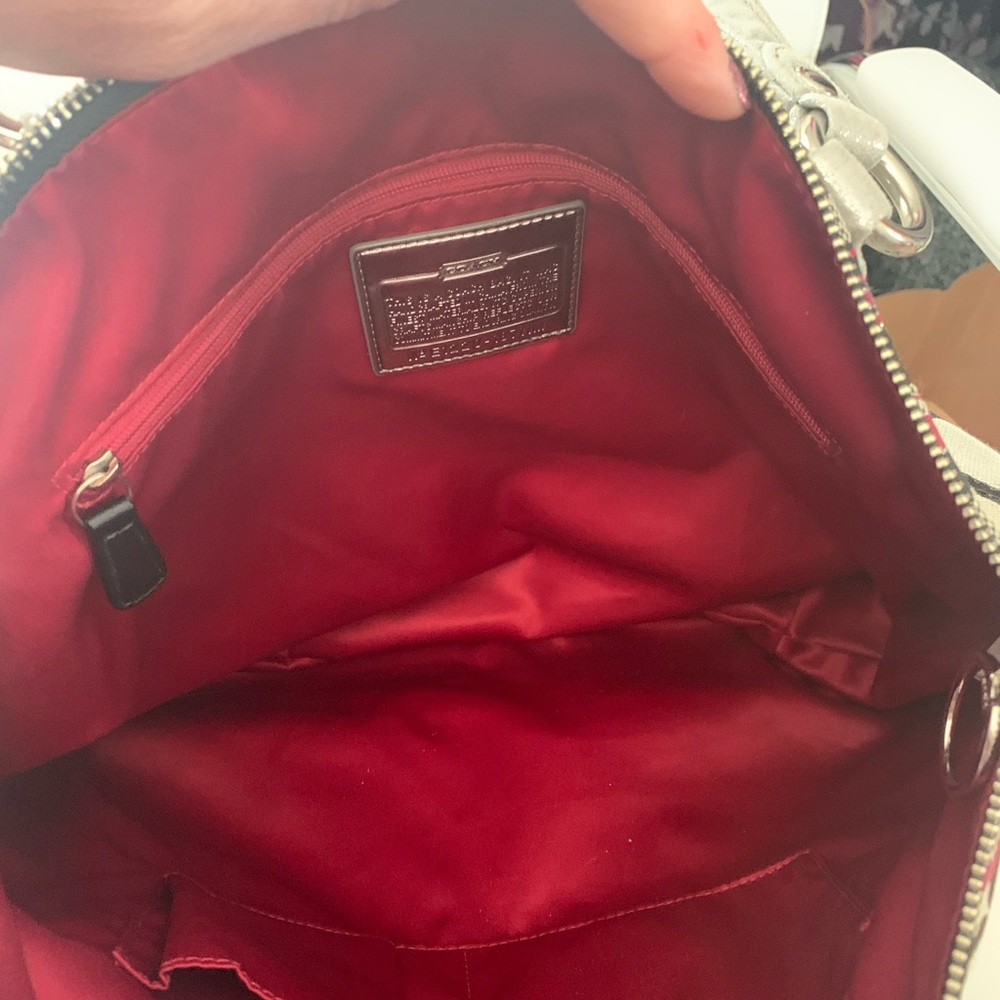 Coach Poppy Signature Heart Glam Tote **RARE** - Picture 6 of 8